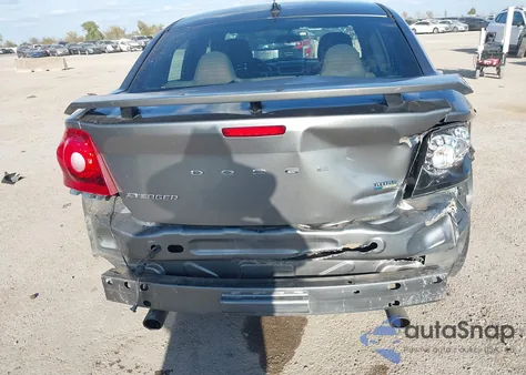 2011 Dodge Avenger Mainstreet z USA, uszkodzony, nr VIN 1B3BD1FG0BN587539